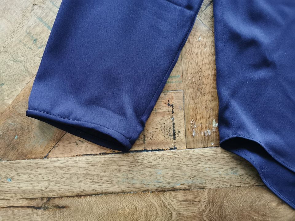 NEU Shirt blau bunt Seide Diane von Fürstenberg, Gr. 8 (38 / M) in Ottobrunn