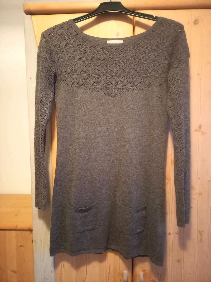 Pulloverkleid grau Orsay, Strickkleid, Größe 36 in Abensberg