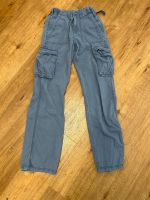 Bershka Cargo Straight Hose Mädchen / Damen Gr.32 / XXS graublau Baden-Württemberg - Böblingen Vorschau