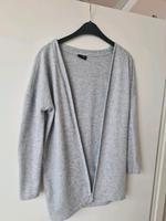 schöner Cardigan in grau Nordrhein-Westfalen - Oelde Vorschau