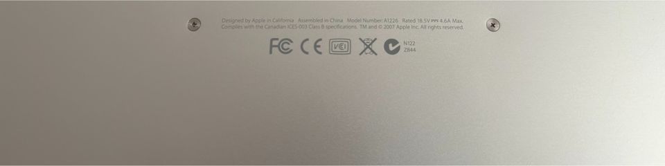 Apple MacBook Pro A1226 15,4“ A1226 2007 (möglicherweise Defekt) in Oranienburg