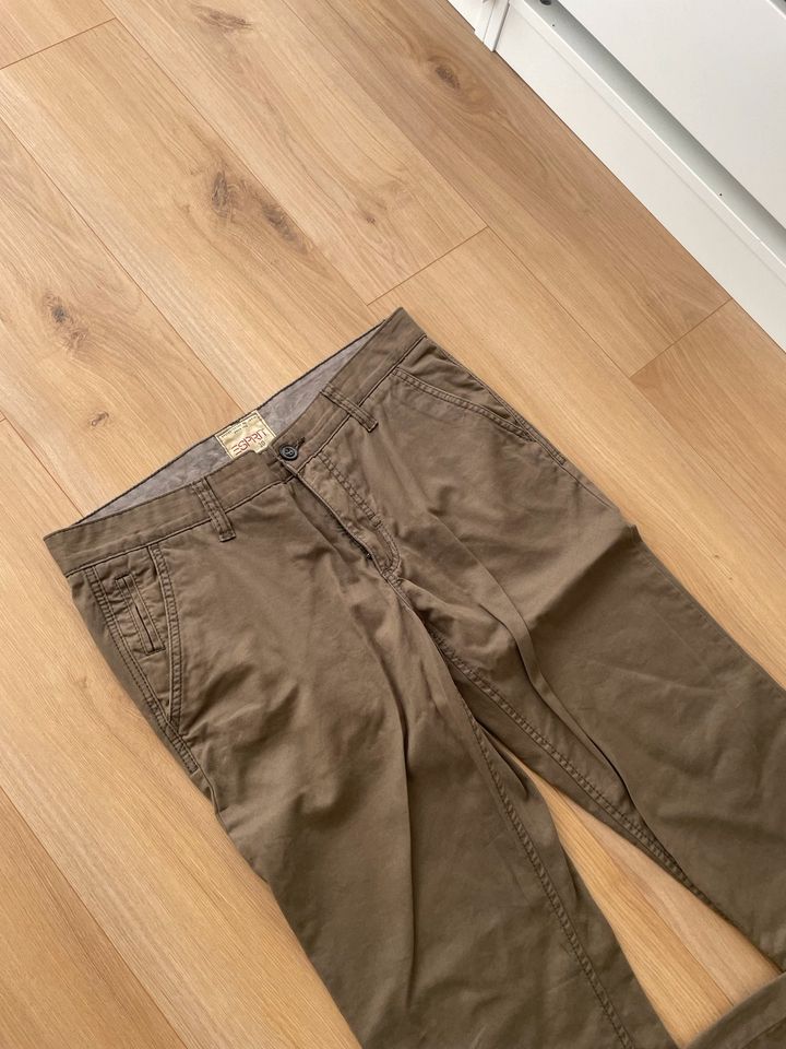 Esprit Chino W 32 L 32 Khaki grün beige nude Hose Herren W32 hm in Aichach