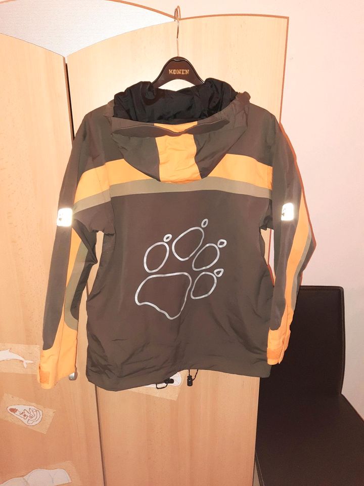 Jack Wolfskin Jacke Gr. 152 in Kirchdorf a. Inn