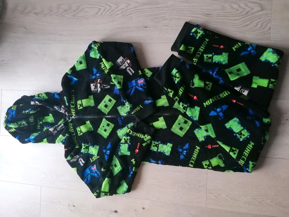 Cooler Jumpsuit von Minecraft Gr. 140 /146 in Neubrandenburg