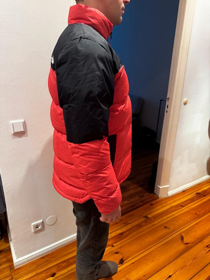 NEU Daunenjacke von the north face in Berlin