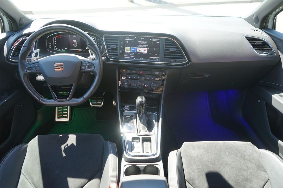 Seat Leon ST 2.0 TSI Cupra 4Drive Beats ACC LED DAB in Rostock