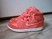 Nike Air Jordan 1 Retro High Season of Her Sun Rouge Gr. 40.5 Nordrhein-Westfalen - Herne Vorschau