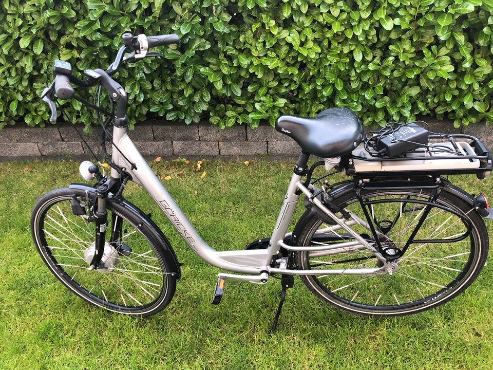 8# E-Bike Damen Göricke in Emstek