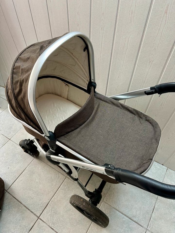 Moon Kinderwagen cool braun in Wadgassen