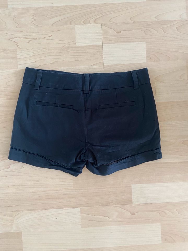 Calvin Klein Shorts in Darmstadt