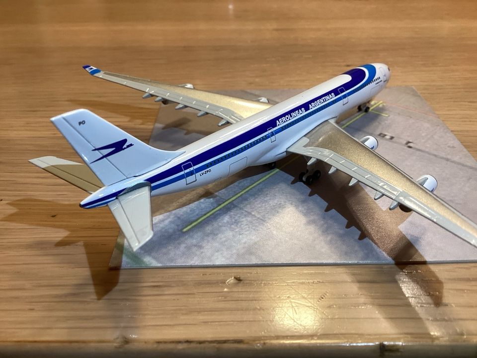 Herpa Wings Aerolineas Argentinas A340-200 LIMITED EDITION! in Laufach