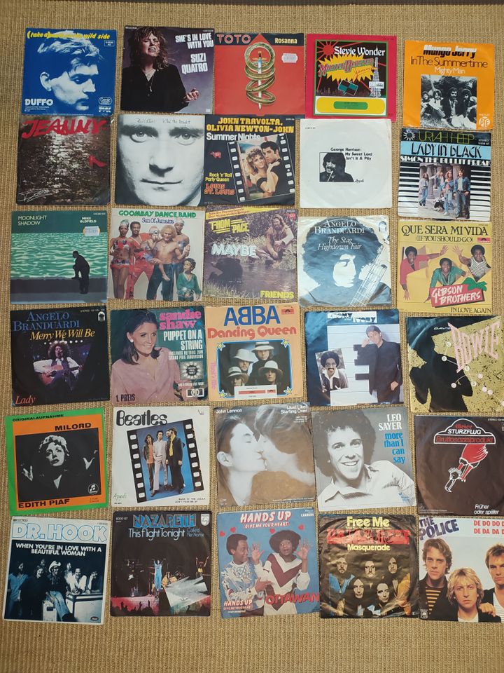 Sammlung 30x Vinyl Singles Beatles Abba Lennon Toto  Nazareth in Burladingen