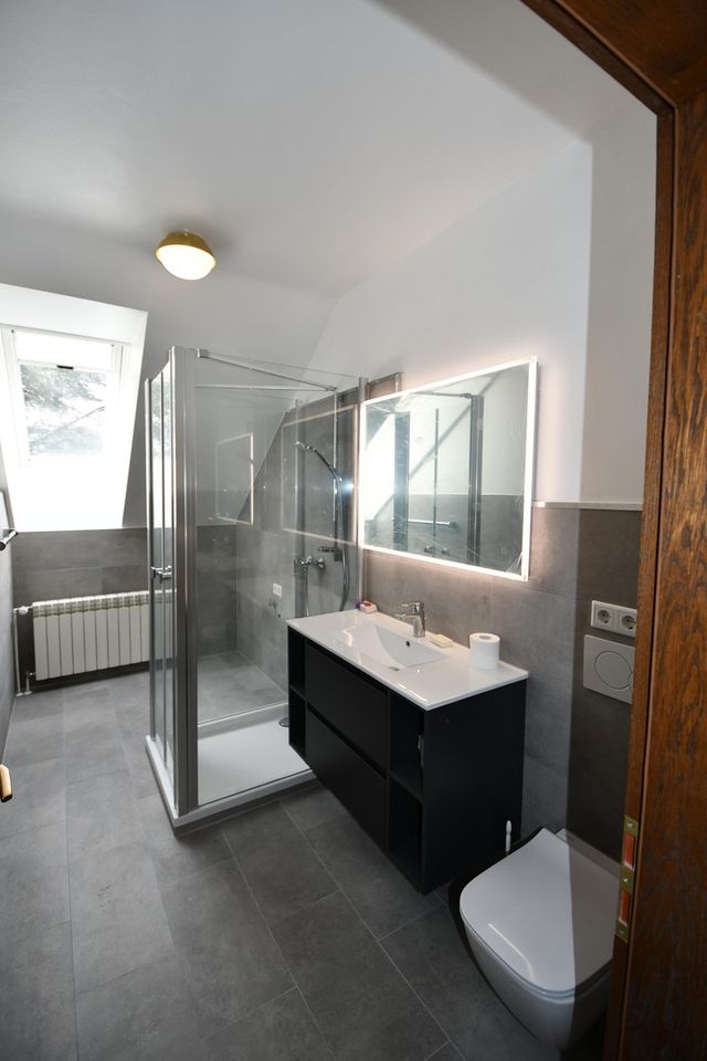 Moderne 1 Zimmerwohnung mit Neuer EBK, sowie neuem Badezimmer in Frankfurt am Main