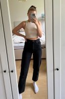 Schwarze Highwaist Bershka Mom Jeans XS neu Baden-Württemberg - Freiburg im Breisgau Vorschau