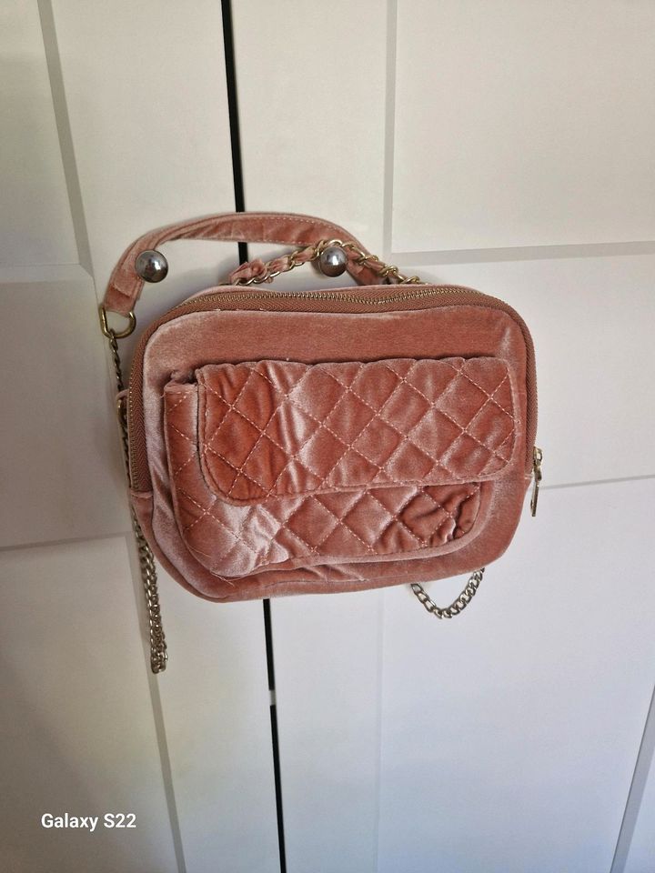 Handtasche Pull & Bear • Samt • Rose • Umhängetasche in Bremen