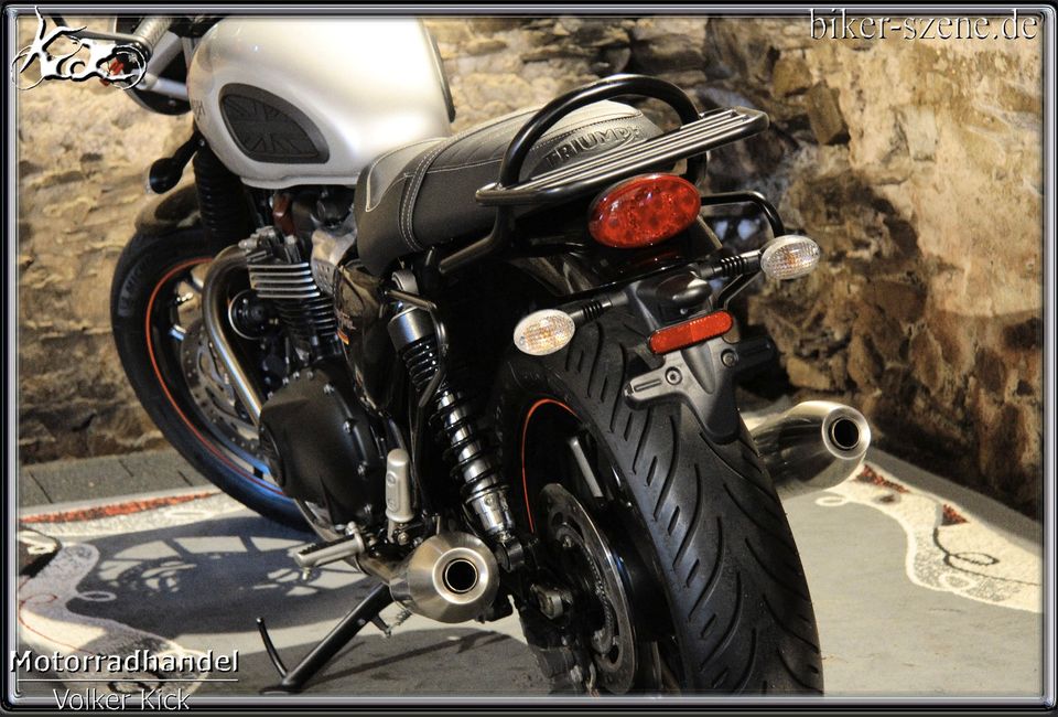 Street Twin 900 - Triumph Motorrad - guter Zustand in Naunheim Maifeld