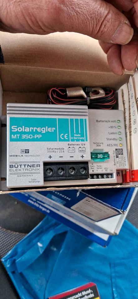 Büttner Elektronik Solarregler MT 350 PP 12 V in Wetzlar