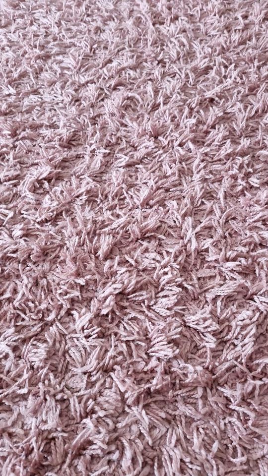 Teppich rund hochflor rosa 140cm in Nürnberg (Mittelfr)