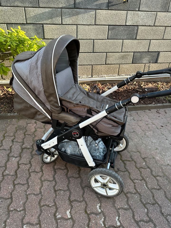 Hartan Racer GTS Kinderwagen/Kinderbuggy in Neuhofen