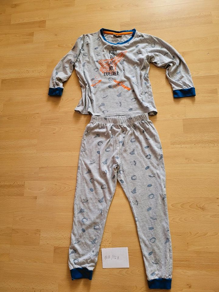 Jungen Pyjama Gr.122/128,Baumwolle,neuwertig in Unna