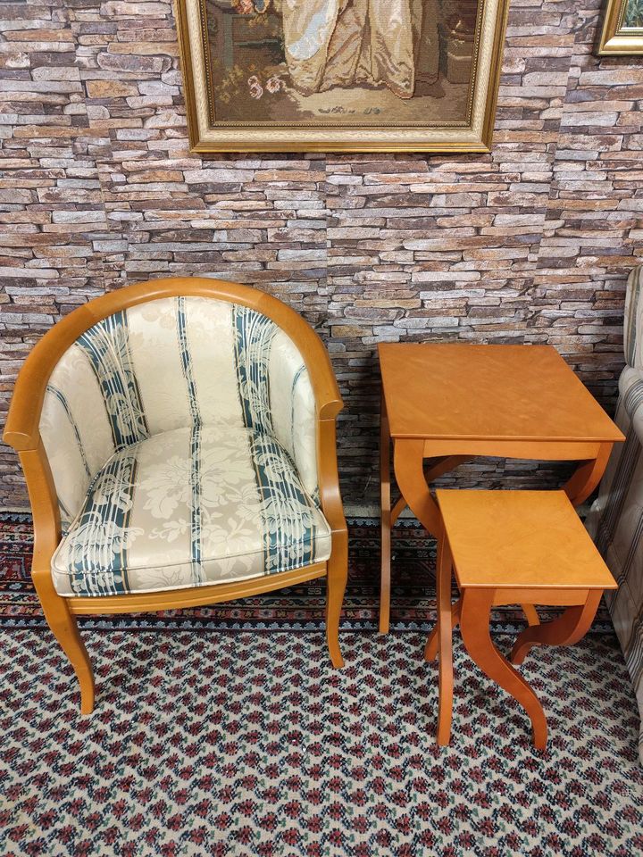 2X Vintage Sessel in einem sehr guten Zustand in Düsseldorf