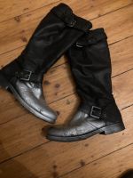 stiefel 43 44 45 biker winter reitstiefel goth kunstleder teddy Hessen - Gießen Vorschau