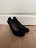 Schwarze Absatzschuhe Gr. 40 Schleswig-Holstein - Mohrkirch Vorschau