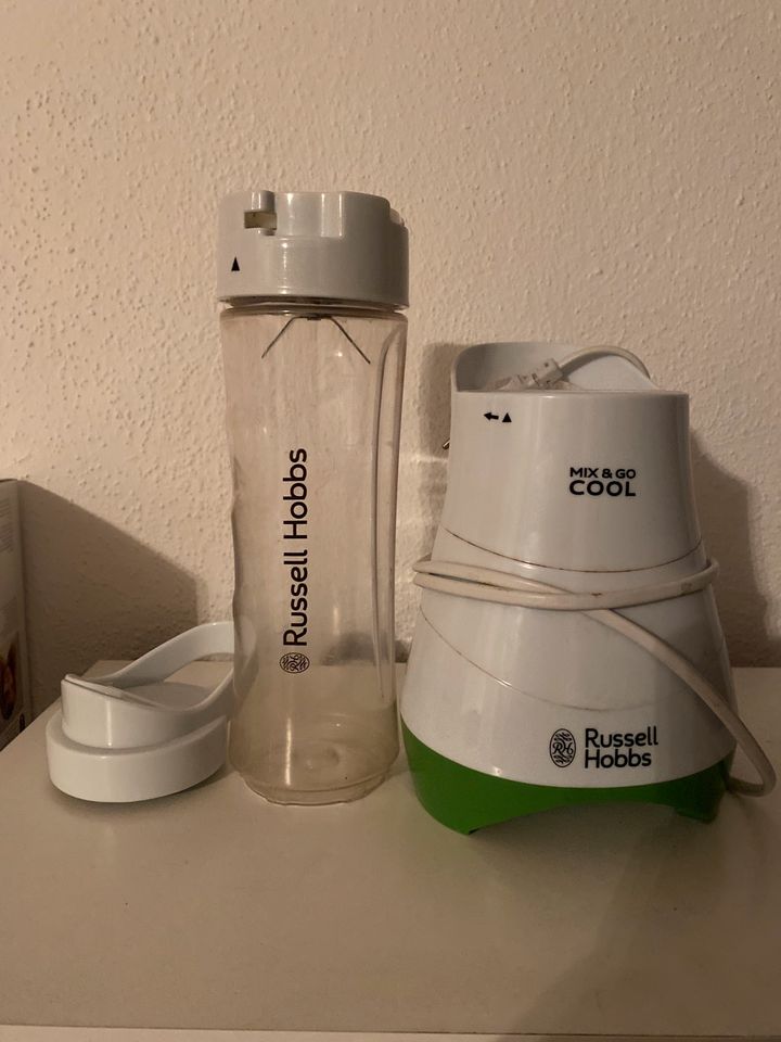 Smoothiemaker / Standmixer ( Russel Hobbs) in Burghausen