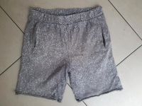 Zara Shorts Bermuda kurze Hose h'grau mint 140 Niedersachsen - Osnabrück Vorschau