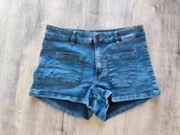 Schöne H&M Jeans Shorts, mit Stretch, Größe 38 Bayern - Ichenhausen Vorschau
