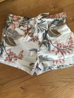 Short Leinen Mango Gr. L neuwertig Bayern - Weisham Vorschau