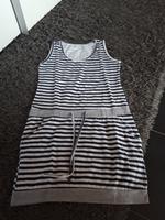 SWEATKLEID weiß-dunkelblau gestreift-eng anliegend Baden-Württemberg - Aalen Vorschau