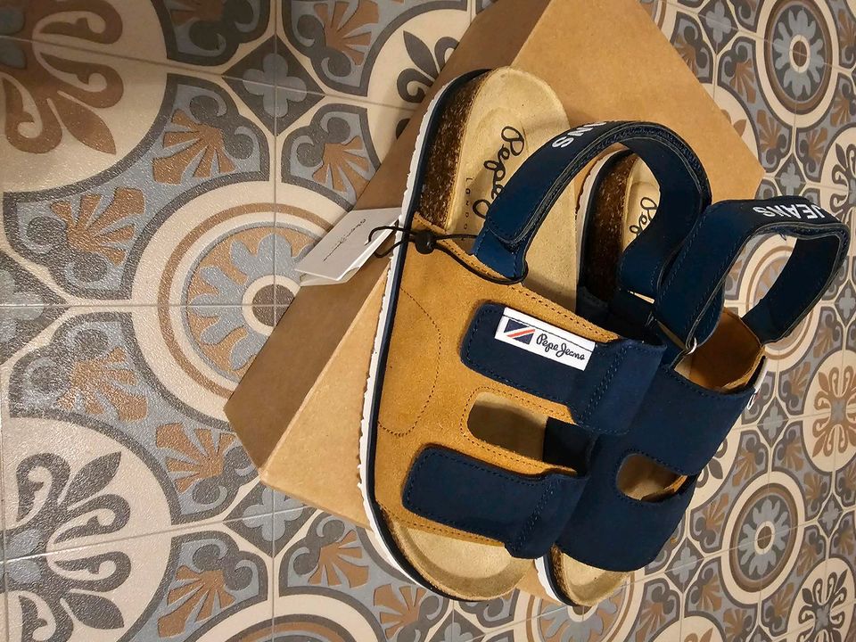 Pepe Jeans London Berlin Boy Riemchen Größe 36 Sandalen  #neu in Schiffweiler