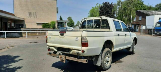 Mitsubishi L200 Doka 4x4 AHK in Lübbecke 