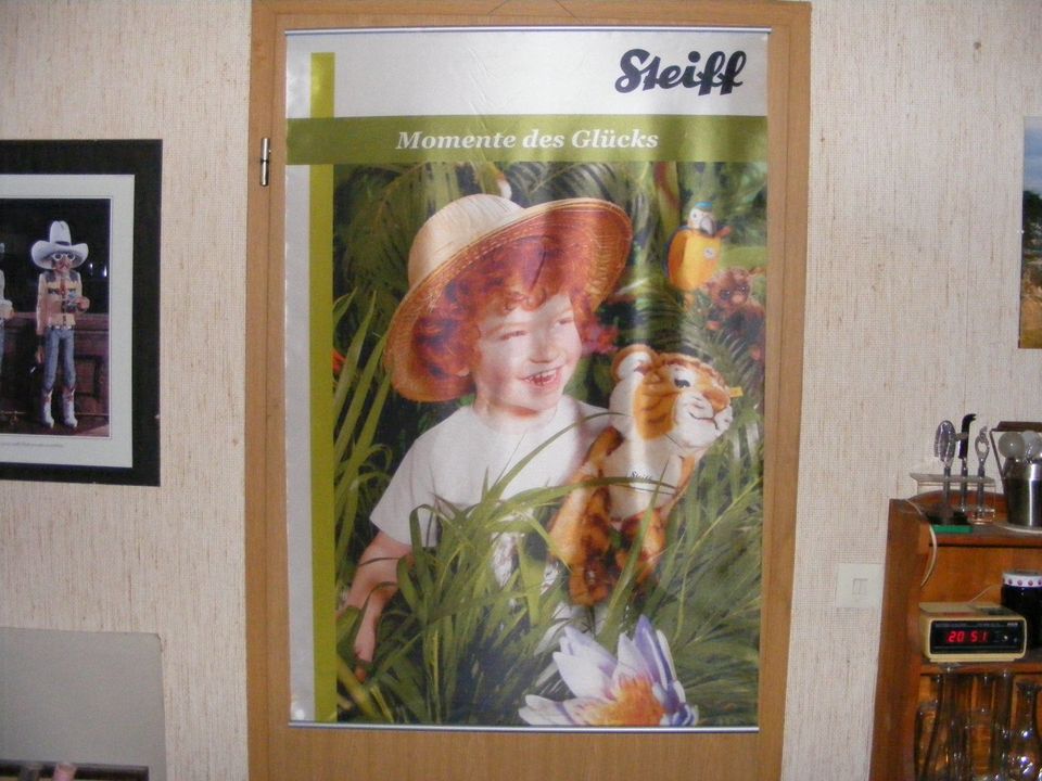 2x Original Steiff Werbebanner - Stoff-Plakat - Verkaufshilfe in Porta Westfalica