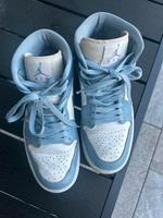 Nike Jordan 1 Mid Sneaker Schuhe hellblau Gr.38,5 Bayern - Hammelburg Vorschau
