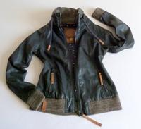 NAKETANO modische Damenjacke Gr. L schwarz NEU Saarland - Püttlingen Vorschau
