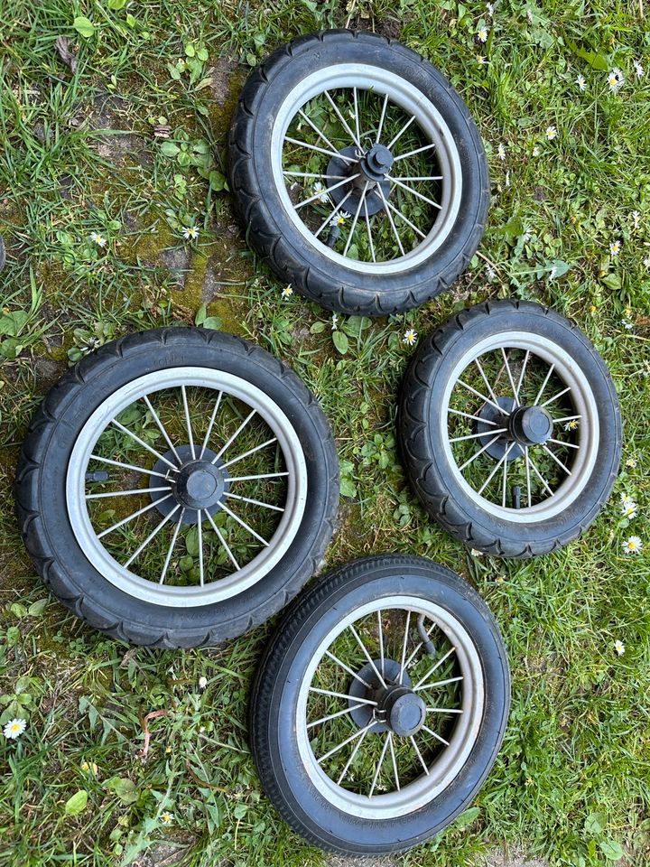 Buggy Kinderwagen Laufrad Reifen Schlauch Felge 12 Zoll in Wrist