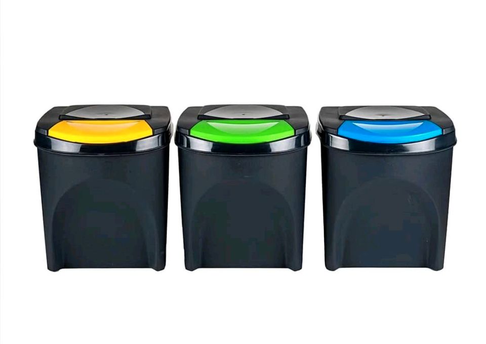 Mülltrennsystem - 3-teilig aus Kunststoff in Gusterath