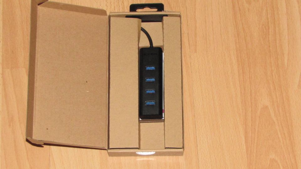 USB-c to 4 port von ICY BOX in Hamburg