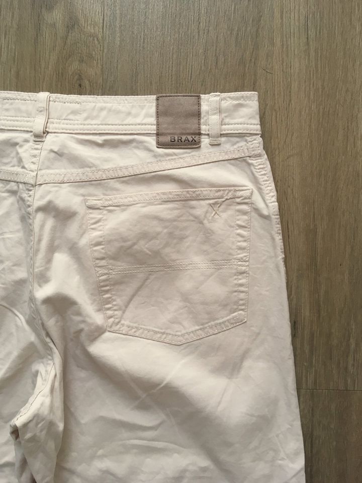 BRAX Chinohose in Beige/Creme, Mod. Carlos, Gr. 98 in Witten