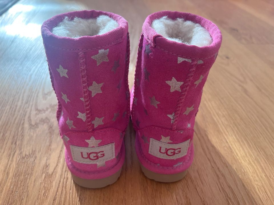 ++ UGG Mini Baby Boots - wie Neu ++ in Mühldorf a.Inn