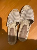 Esprit Pantoletten - Schlappen - Beige - Gr. 39 - Neu ❤️❤️❤️ Nordrhein-Westfalen - Bottrop Vorschau