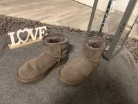 UGG Boots Größe 38 Wuppertal - Langerfeld-Beyenburg Vorschau