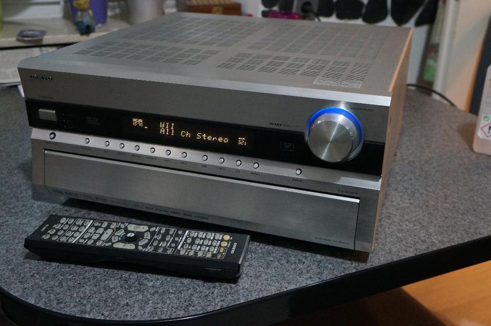 ONKYO TX-SR876 Receiver silber 7.1 in Eppingen