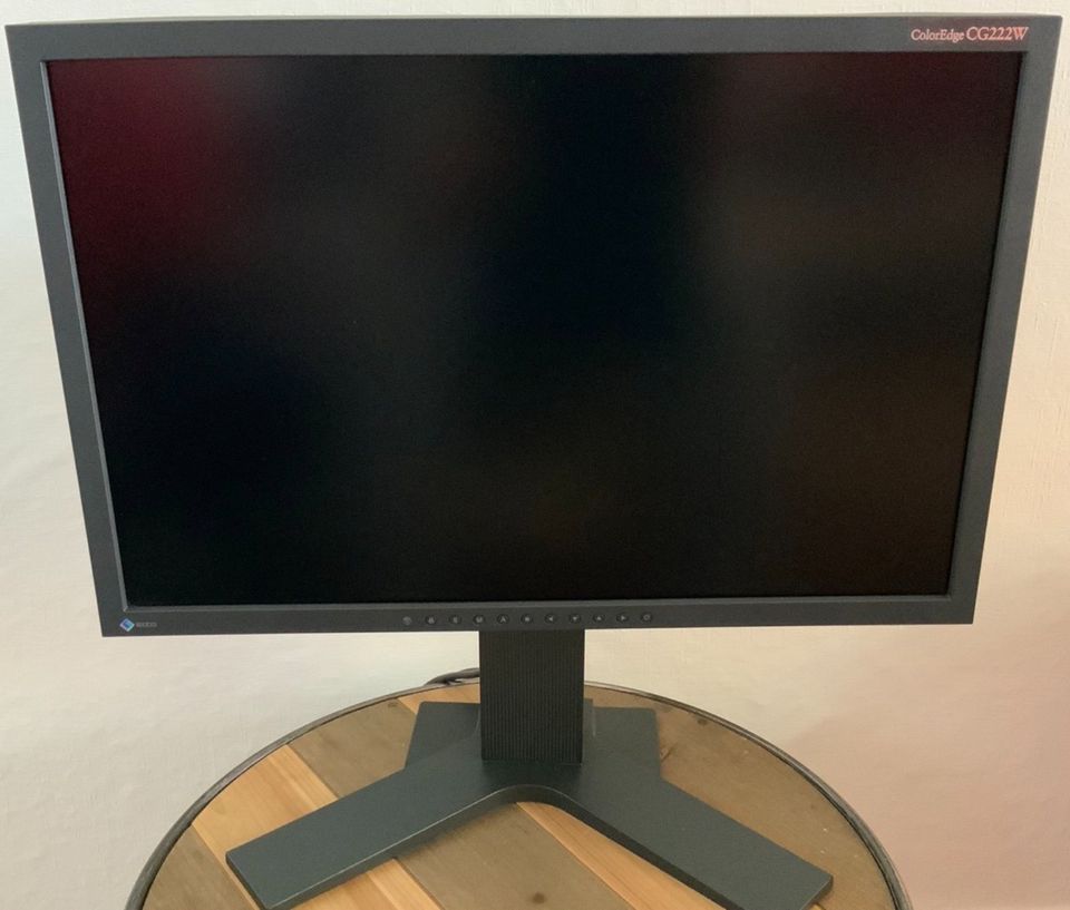 Top-Computermonitor EIZO CG222W | 22", entspiegeltes Display in Geesthacht