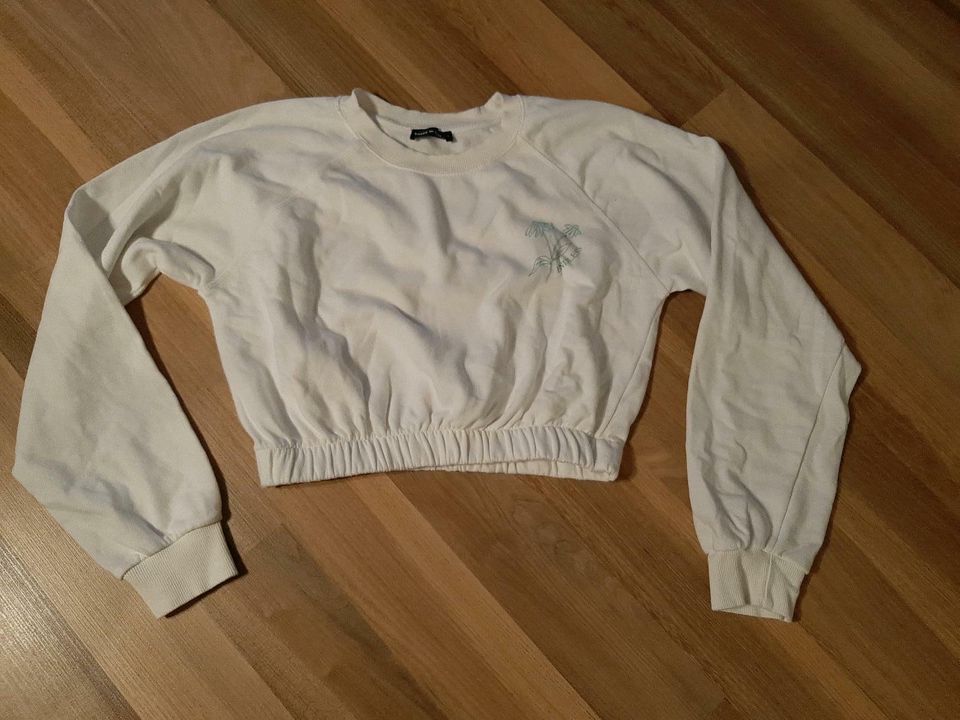 Tally Weijl kurzer Pullover weiß Sweatshirt Damen/Mädchen Größe S in Calberlah