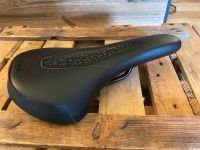 fi‘zi:k (Fizik) Alpaca Terra Wingflex Mountainbike Sattel Bayern - Garmisch-Partenkirchen Vorschau