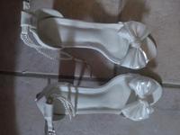 Ich verkaufe neue Schuhe Nordrhein-Westfalen - Plettenberg Vorschau