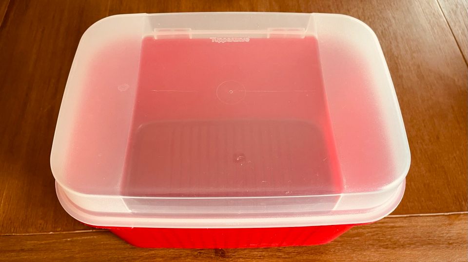 Tupperware Schatztruhe, 7,3 l, rot *top* in Simmertal